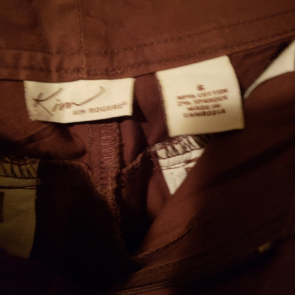 Shorts - Picture 3 of 3